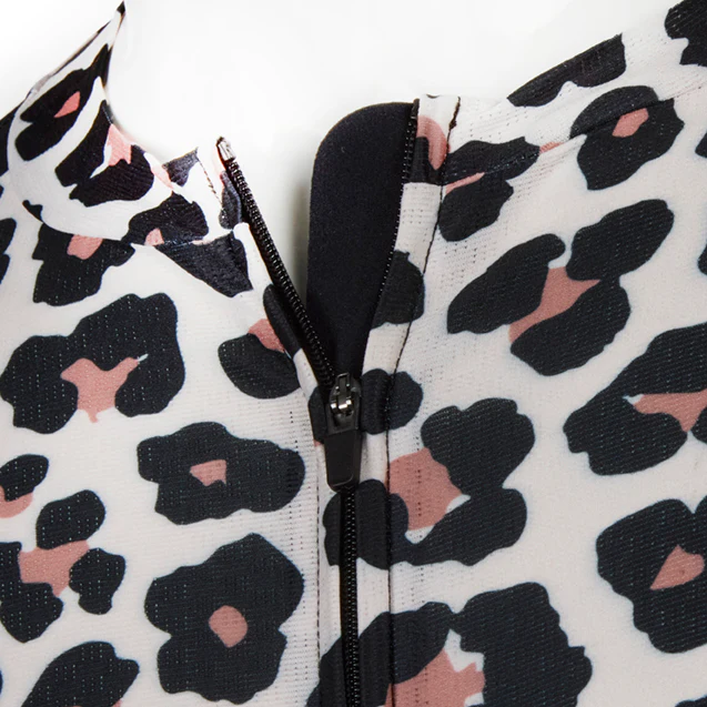 Leopard Print Short Sleeve Women's Jersey - Image 4